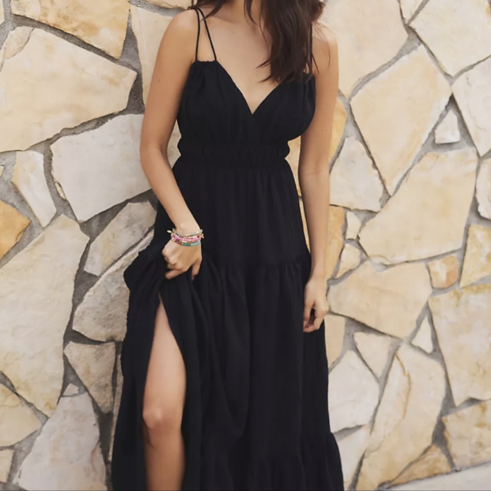 Hutch Tiered V-Neck Maxi Dress  - Size M